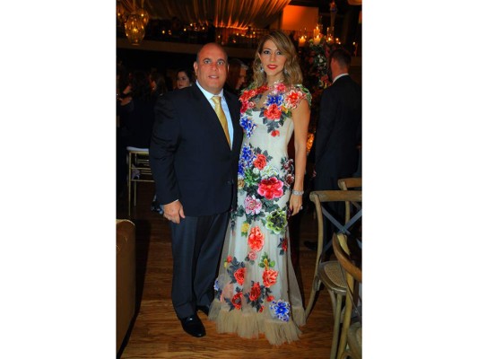 Elegante fiesta nupcial para Sofia Barletta y Jorge Vitanza
