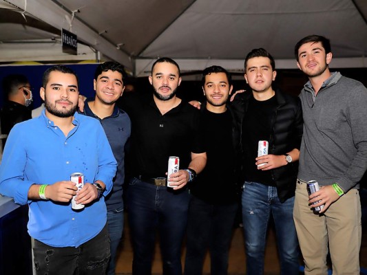 Personas que asistieron al concierto de Christian Nodal en Honduras