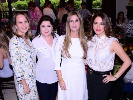 El cumpleaños de Mary Tinoco