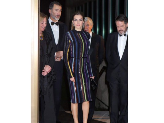 La Reina Letizia y su impactante look