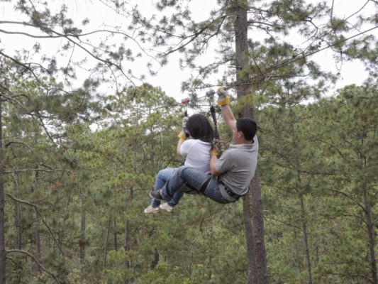 ¡Diversión extrema! 5 canopys en Honduras