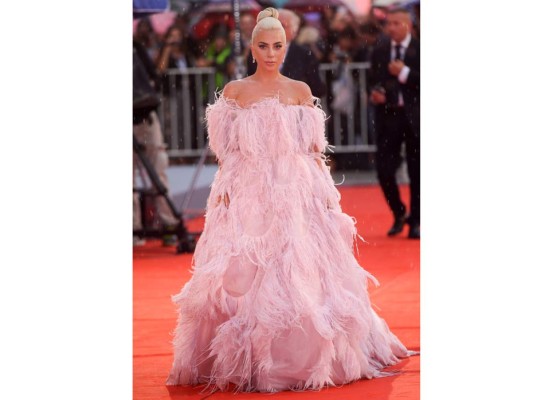 Lady Gaga in Valentino Haute Couture