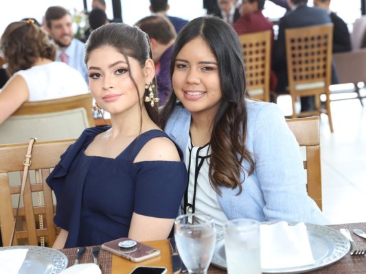 Almuerzo en honor a los seniors de Pinares