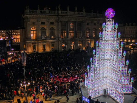 20 magníficos árboles de Navidad que querrás ver