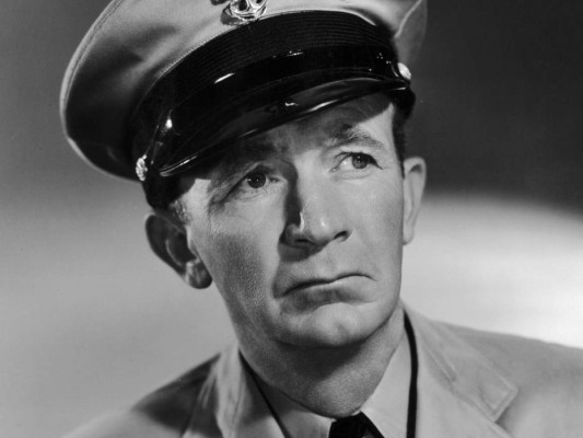 Walter Brennan<br/>El actor que sobresalió haciendo películas western también se suma a la lista de los tres veces ganadores.<br/>