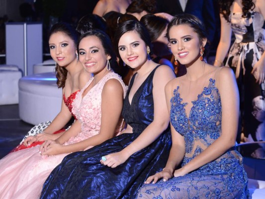 Glamorosa gala de la Escuela Internacional Sampedrana