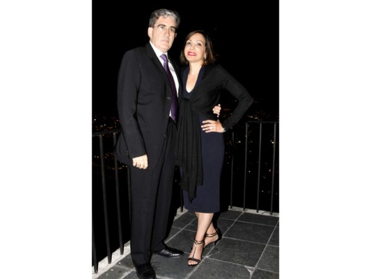 Fiesta para celebrar los 15 años de Paola Isaias