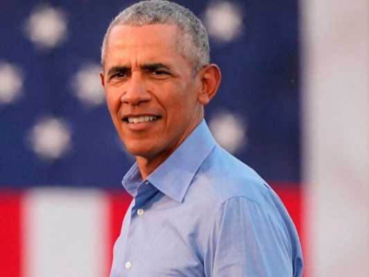 Barack Obama: Nació el 4 de agosto de 1961.