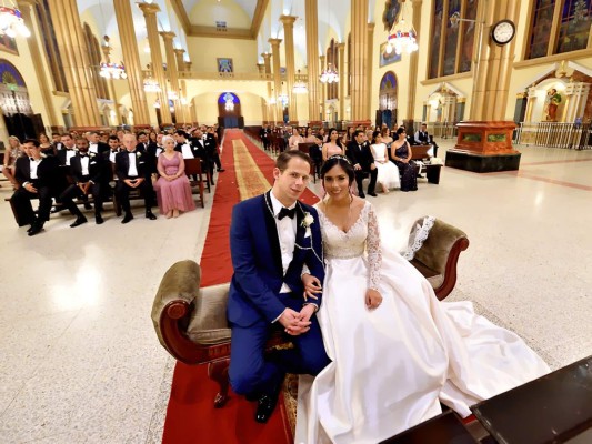 La boda eclesiástica de María Fernanda Rivera y John Kewish