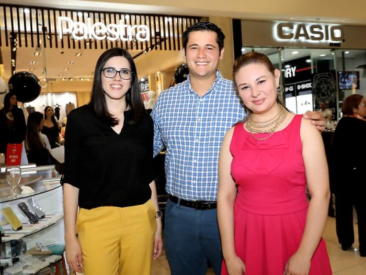 La apertura de Palestra en Mall Multiplaza