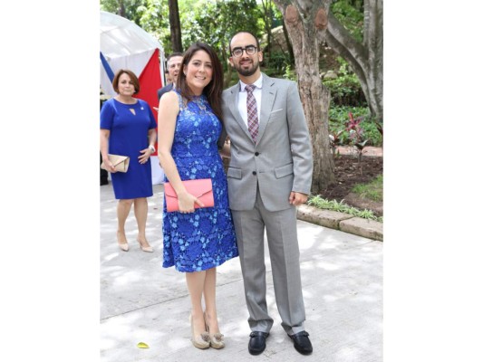 Recepción en casa del embajador James Nealon para celebrar el 4 de julio  