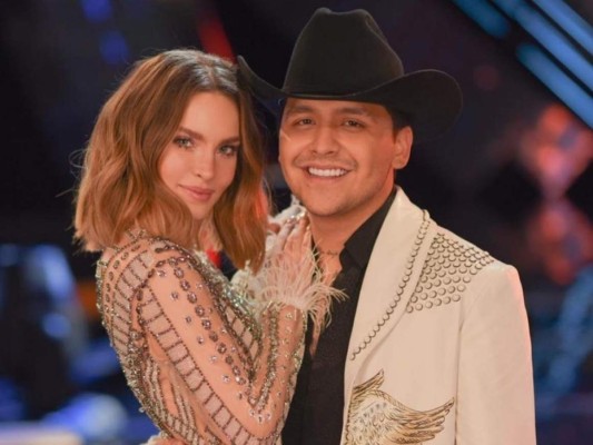 Christian Nodal conoció a Belinda en los Premios de la Radio, que se llevaron a cabo en noviembre del 2019 en Dallas. Fue hasta a inicios de 2020 que fueron anunciados como jueces de La Voz México, donde finalmente el amor se terminó de concretar. Por desgracia su relación terminó en febrero de 2022.