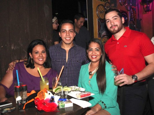 Masquerade Party en La Musa