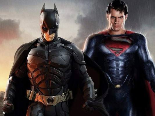 6.- Pese a la lluvia de críticas que recibió la súper producción Batman v Superman: Dawn of Justice, al conocerse que Ben Affleck encarnaría al Caballero de la Noche, el filme recaudó 873 millones 260,194 dólares.