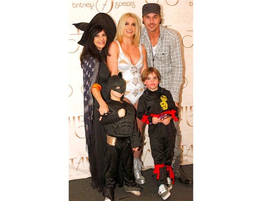 Sean Preston y Jayden James, los hijos de Britney Spears encarnan a Batman y un Ninja