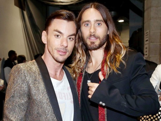 Jared y Shannon Leto<br/>Los hermanos Leto, a pesar de ser compañeros de banda en 30 Seconds to Mars, no se parecen el uno con el otro.<br/>
