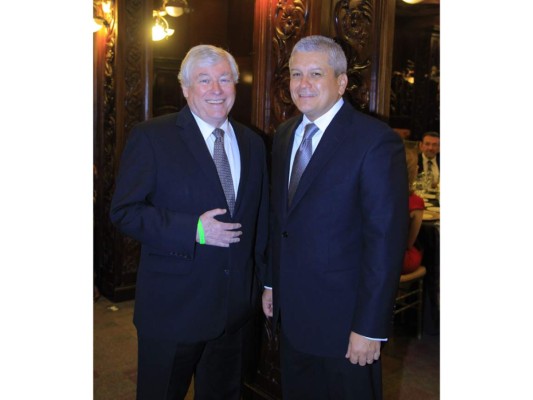 Cena con Felipe Calderón
