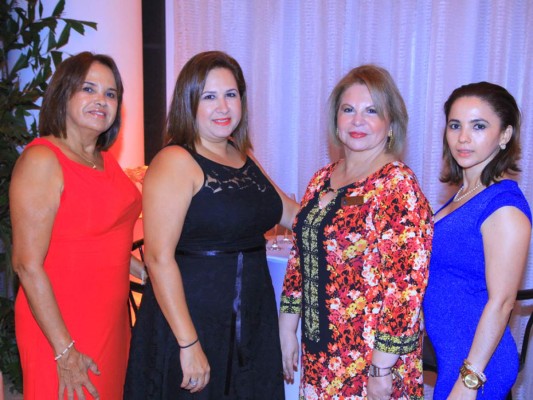 Desfile a beneficio de la Orden Hospitalaria San Juan de Dios