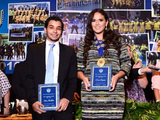 Premios Bulldog Award 2016 de la Escuela Internacional Sampedrana