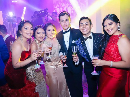 Alejandra Rivera, Katherine Lagos, Andrea Portillo, Daniel Escobar, Erick Molina, María José Zelaya