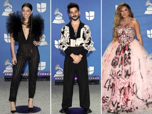Algunas celebridades no acertaron con sus outfits en la gran entrega de los Latin Grammy. Repasamos los looks de los peor vestidos.