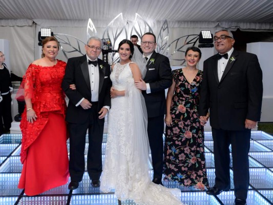 La boda de Alfredo Tábora y Laura Morales