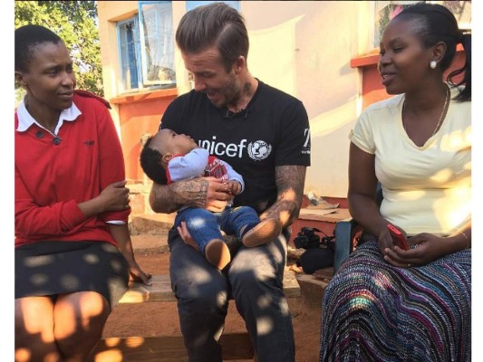 Los correos que acusan a David Beckham