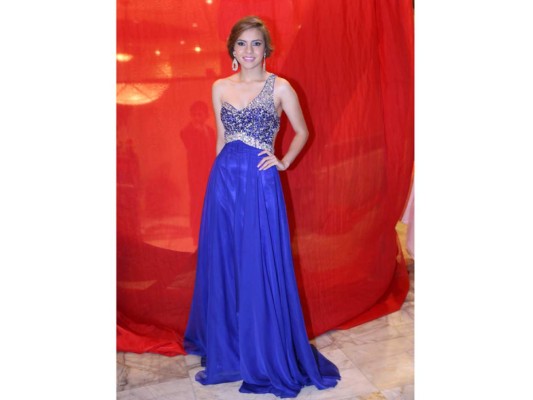 Mayan School celebra su prom al estilo los Oscar