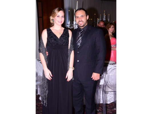La boda de Ashley Rodgers y Cameron McNab