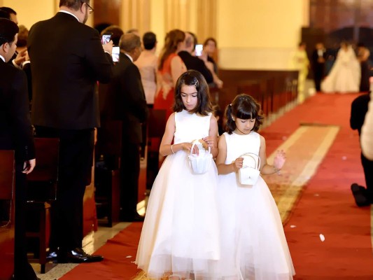 La boda eclesiástica de María Fernanda Rivera y John Kewish