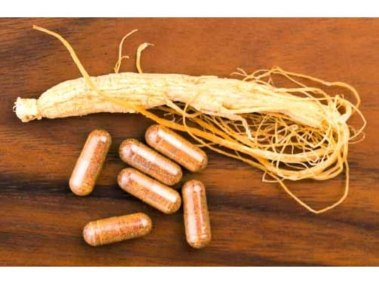 Ginseng<br/>Puede aumentar la circulación sanguínea en los genitales, proteger sus vasos sanguíneos contra el estrés y evitar la relajación muscular y la disfunción eréctil.<br/>