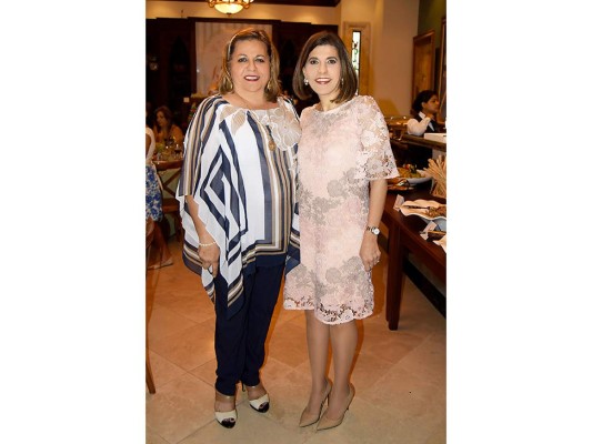 Alegre encuentro en honor a Elena Berkling