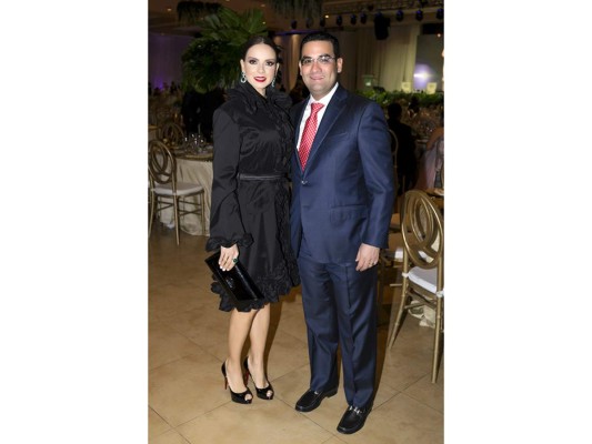 Camilo Kafati recibe homenaje El Forjador 2017  