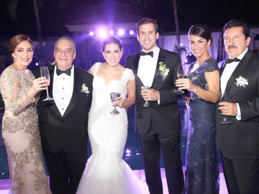 Boda de Alexa Villeda y Eduardo Caprile