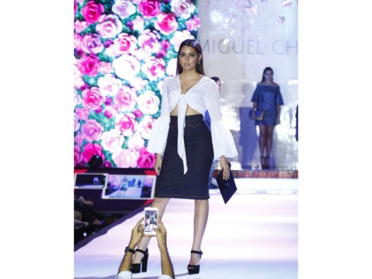 Spring Fashion Show 2016 de los seniors EIS  
