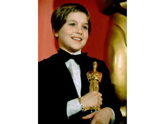 Tatum O'Neal se convirtió en la ganadora más joven del Óscar por la película Paper Moon, en la cual actuó con su padre.