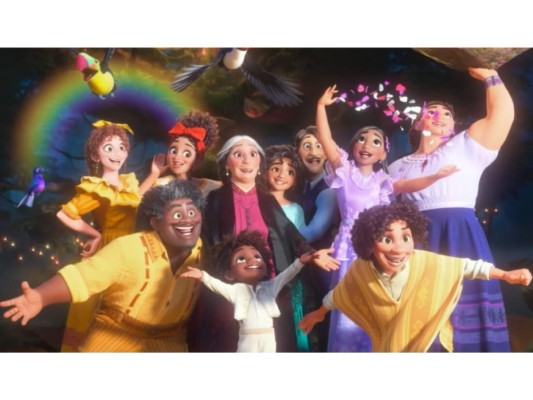 Para recordar a qué rama familiar pertenece cada personaje, dieron distintas tonalidades en sus vestimentas. La familia de Pepa y Félix tiene colores cálidos como el amarrillo, naranja y rojo; por su parte, la familia de Julieta y Agustín posee colores fríos como el azul, morado y verde.