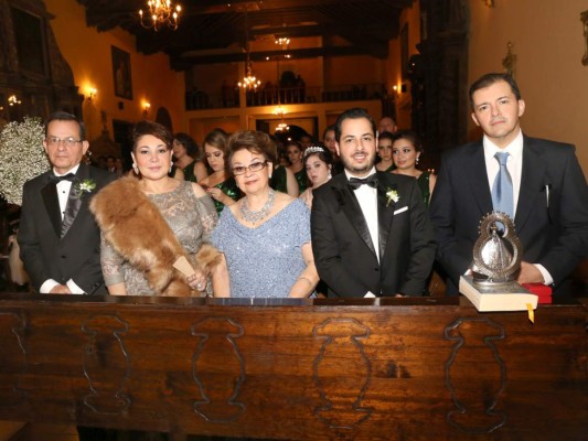 Ceremonia religiosa de Jennifer Andara y Alexandros Dicoulis