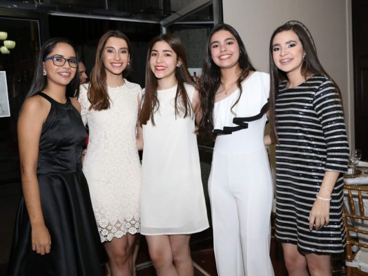 Cena de graduación seniors 2016 Centro Escolar Antares