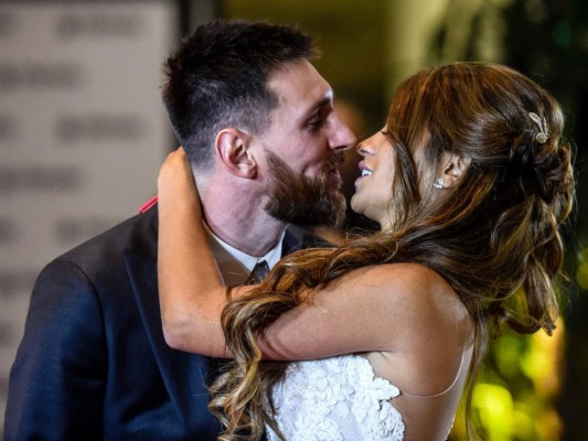 Así fue la boda de Leonel Messi y Antonella Rocuzzo