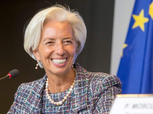 2. Christine Lagarde<br/>Lagarde se convirtió en la primera mujer en dirigir el Banco Central Europeo el 1 de noviembre de 2019.