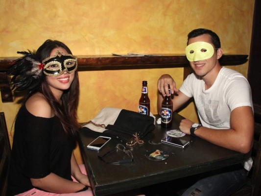 Masquerade Party en La Musa