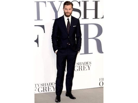 Jamie Dornan<br/>“Que es raro que tengamos un día a lo largo del año para demostrar a nuestras personas queridas que las apreciamos”, manifesto en una entrevista