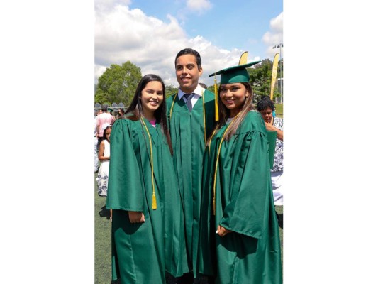 Valerie Fleming, Gabriel Borjas e Isabella Gutierrez