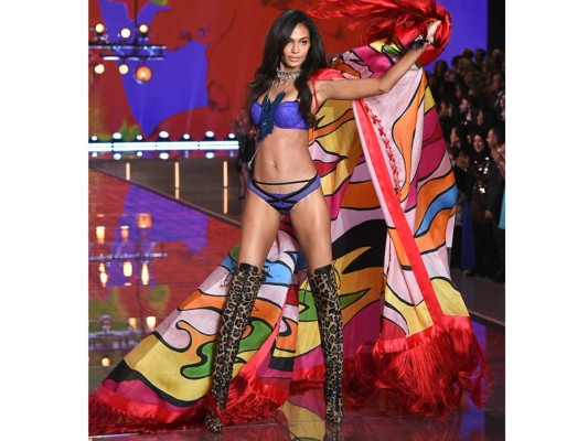 En imágenes, Victoria's Secret Fashion Show 2015