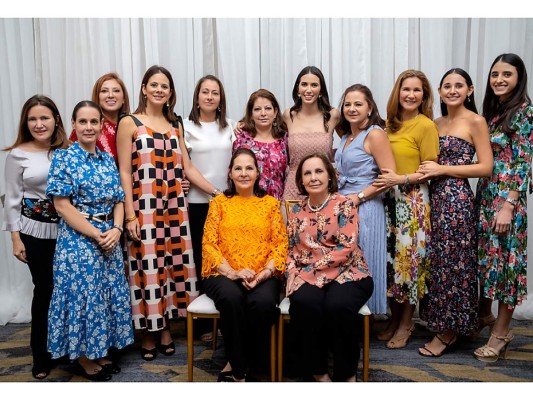 La despedida de soltera de Angie Andonie