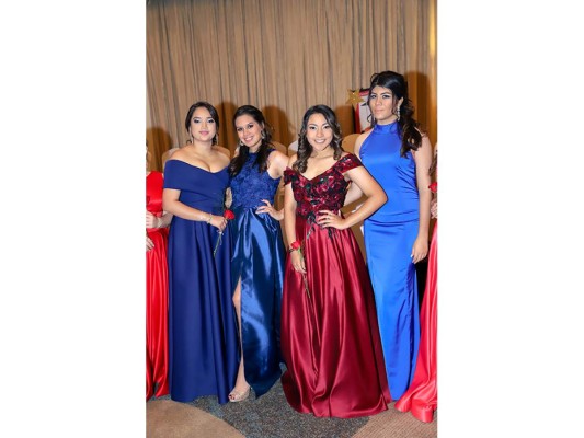 Cossette Lizardo,Valeria Zúniga, Fernanda Hernández, Gina Aguero