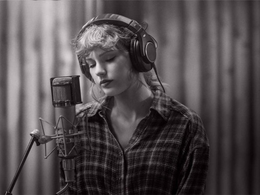 9. Taylor Swift.