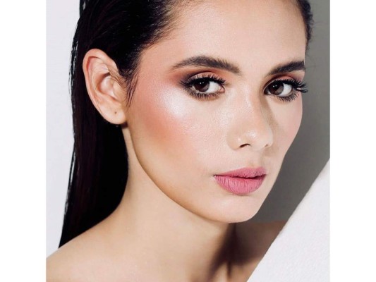 Inés López Miss Nicaragua ( 19 años)