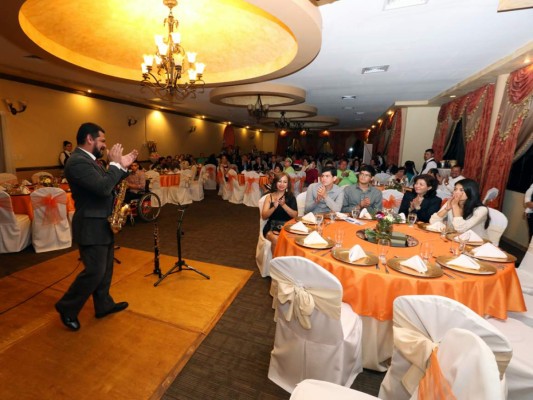 Cena de la Fundación Sol de Vida